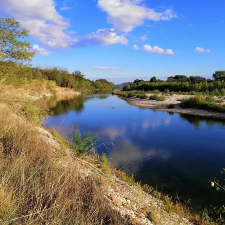 Superbe Dans Avec Piscine